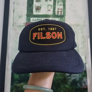 Filson logo hat in navy